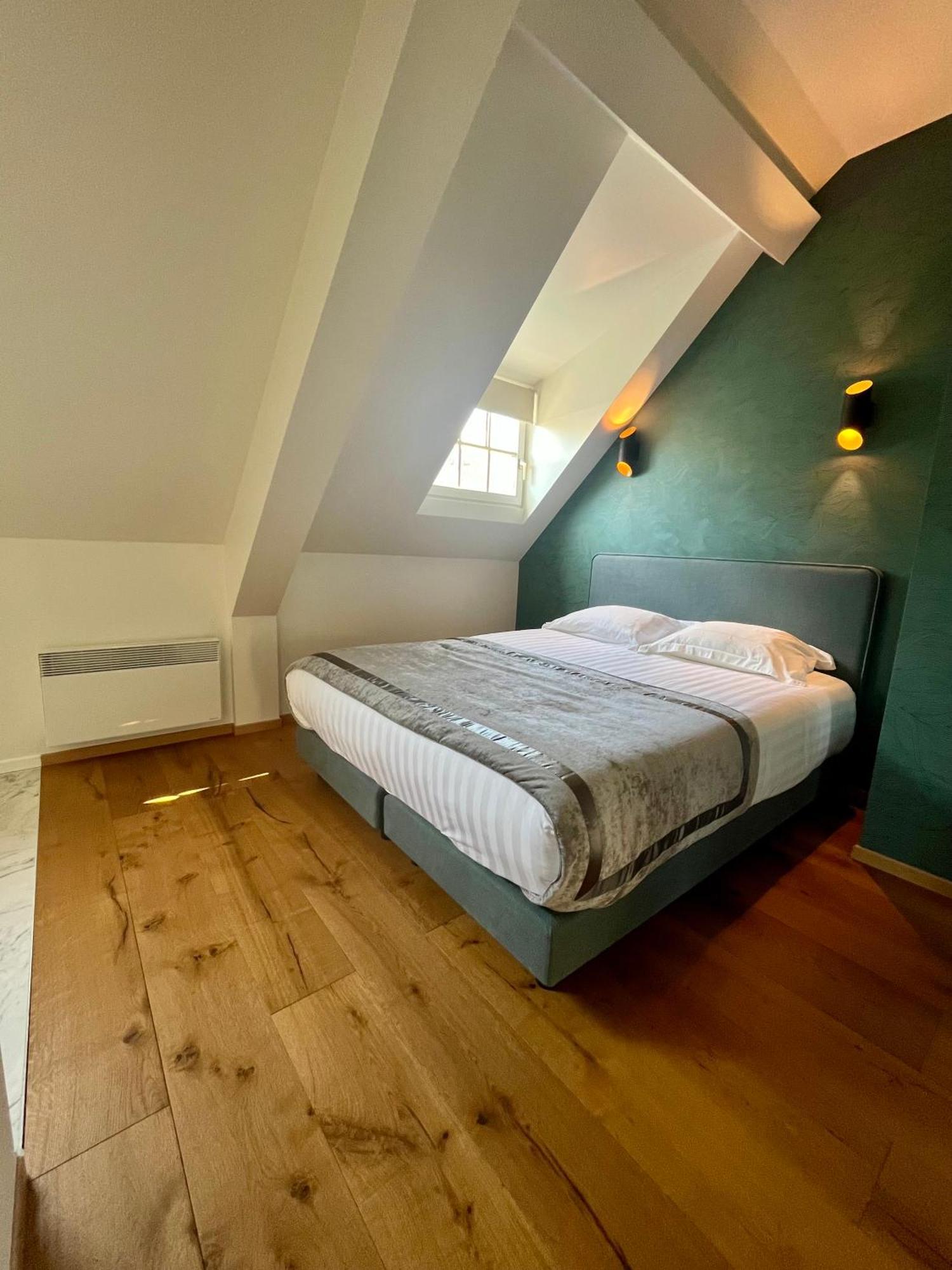 Stilias Apartment 6P City Center Brussel Bagian luar foto